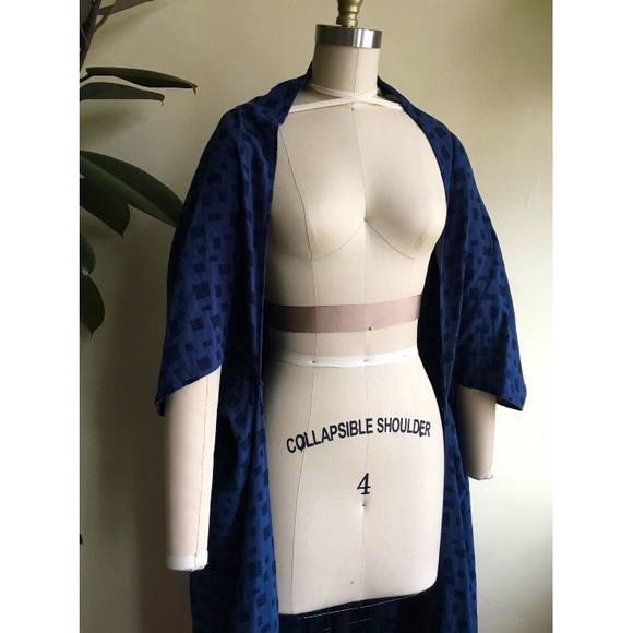 SOLD! Universal Thread // Kimono - Picture 1 of 8